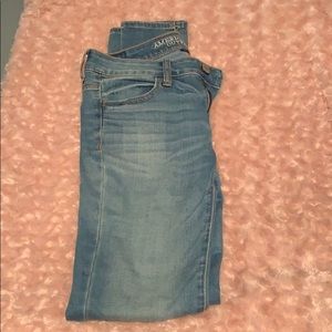Light wash American Eagle jeggings, size 4 long